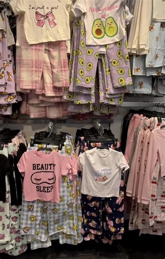 Whether it’s bedtime stories or weekend snuggles, our Urban Kids Onesies & PJs are made for comfort and cuteness. Easy zips, playful prints, and fabrics gentle on growing skin — because your mini deserves the best of both worlds: style and softness. #UrbanKids #MiniStyle #MHM #CozyCrew #KidsFashion #StreetwearKids #PajamaGoals #medicinehatmall | Medicine Hat Mall | Facebook