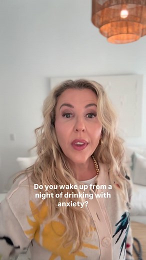 17 reactions | Hangxiety means experiencing a large amount of anxiety the next day after drinking. This needs to be regarded as a big caution light to your drinking. It means that your brain chemistry is starting to change. I recommend getting a therapist, trying to stop drinking and speaking to your doctor. #idoitforher #healing #sobriety #hanxiety #alcoholism #recovery #addictionrecovery | KL Counseling | Facebook