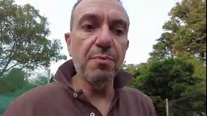 Sfatiamo un altro luogo comune: l'orto senza aratura, fresatura e concime si può fare e anche con ottimi risultati. In questo webinar ti racconto tutte le azioni compiute da me e mia moglie dallo scorso anno ad oggi che ci hanno portato ad ottenere ottimi risultati dal nostro orto casalingo senza spezzarci la schiena. Per partecipare acquista l'evento qui https://www.gianlucaspina.com/eventi/lorto-senza-fatica e troverai nell'area riservata del sito sia il link di collegamento che la registrazio