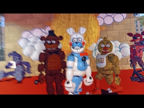 Funtime bonnie comes to the freddy fazbears pizza