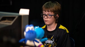 'I can't feel my fingers': 13-year-old Tetris winner react after beating classic game