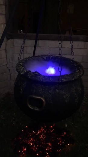 Hocus Pocus DIY Project Tutorial with Wicked Makers