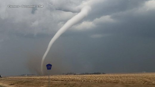 At least 9 tornadoes have been reported in Iowa and Illinois