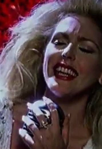 The First Kiss Goodnight: A Timeless Song from 2000