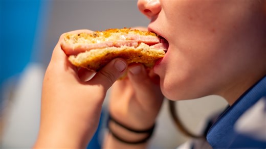 School tuckshop menus guided by state regulations with focus on healthy eating