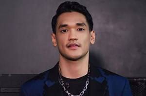 Lirik Lagu 'Untukmu Aku Bertahan' Dinyanyikan Oleh Afgan