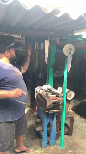 Metalworking Techniques: Heating and Bending Metal Rods