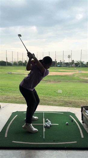Pitching wedge #golf #golfswing #golfgirl #mylinn #juniorgolf