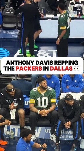 15K views · 208 reactions | Anthony Davis Repping the Packers in Dallas!?!?! | DLLS Sports | Facebook