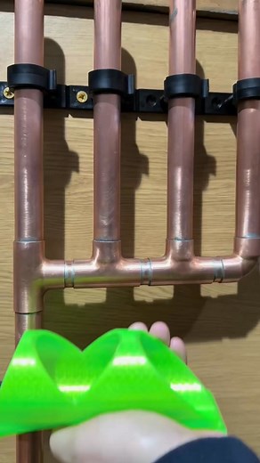 How to cut perfect Tees for pipe insulation 👊 #asmr #asmrsounds #learn #foryou #mmplumber #viral #plumbing #toolbag #pipes #tools #cleancopper #plumbertools #pressfit #soldering #copper #handtools #work #diy #howto #plumber | Replumb tricks