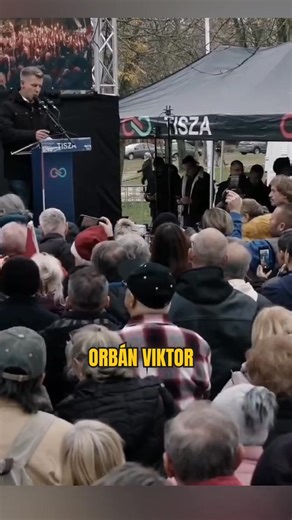 🎄Adventi GRINCS mese: Magyar Péter érzéketlenül, Advent második vasárnapján érkezik Debrecenbe, hogy híveinek hőbörögjön... 🤷‍♂️Biztos csak véletlenül a Nagytemplom előtti vásári nyüzsgés mellett gyűlnek, különben lennének vagy százan... 😀 @lelkes rajongók | Kiss Norbi - Nemzeti