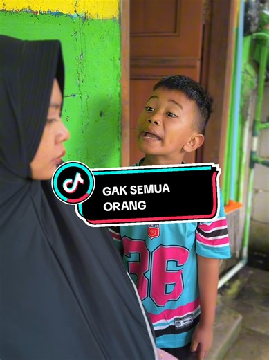 Mpo Lia (@empo_lia)’s videos with suara asli - Mpo Lia