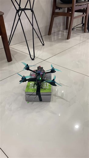Ardupilot giữ thăng bằng dù cột dây nghịch cần lái