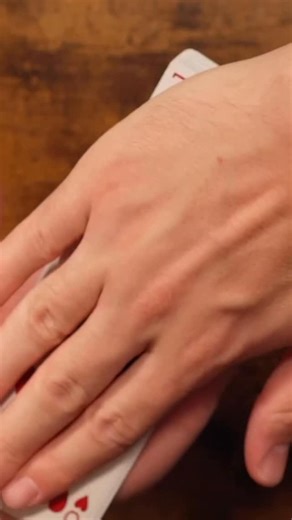 25K views · 26 reactions | Here's how to do a giant spread fan!  • Cards: Green Monarchs by @theory11 • I'm not sure the actual name of this move but "giant spread fan" seemed fitting. I hope you all enjoy!  • #card #cards #playingcards #playingcard #shuffle #shuffles #shuffling #cardistry #cardshuffling #danielhuckins #learn #tutorial #howto #igreels #reel #reels | Danielhuckins52 | Facebook