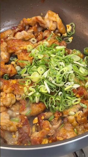 【料理動画】ナスとキャベツと豚肉の味噌炒め