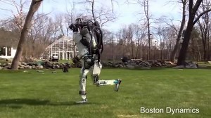 Atlas, el robot capaz de correr y esquivar obstáculos