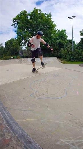 Hoping one day into a bowl #skateboard #beginner #dad