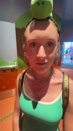 The only ride I need!! @isabelle 🤫 #universalstudios #yoshi #springbreak