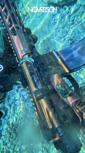 Does the SSQ4 Actually Work Underwater 🤯 #airsoft #ssq4 #diving #underwater #novritsch