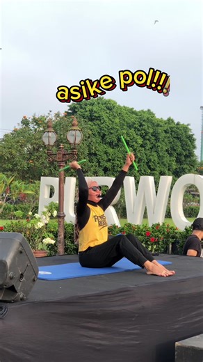 Pound Fit with Arctic Monkeys: New November Track