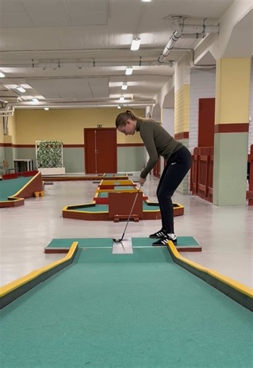 Mastering Mini Golf Techniques for Precision Play