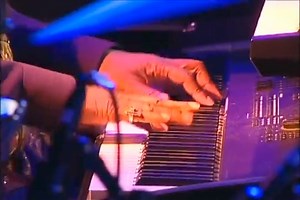 655K views · 15K reactions | Stevie Wonder plays "Giant Steps"(John Coltrane) | Ulf Wakenius Artist Page | Facebook