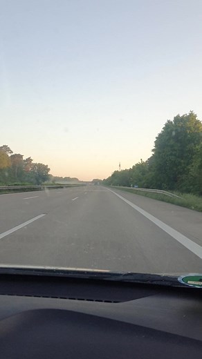 Driving on the Autobahn in Germany Teil 2 | Doc DO