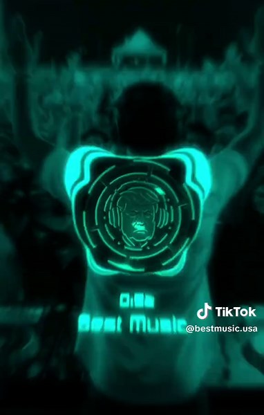 Mejora tu experiencia con música techno y bass boost