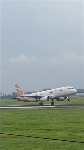 Start your day with a butter landing. Super Air Jet A320-232 butter landing at WIII