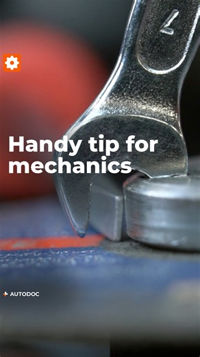 128K views · 381 reactions | Struggling to loosen or tighten the disc on your angle grinder? Here’s a simple trick: use two wrenches to hold and turn the nut securely — fast, safe, and no special tool needed. Save this tip for your next DIY repair! And don’t forget: check our app for the latest promo codes and get your discount today. #CarTips #GarageHack #DIYMechanic #AutoRepair #SaveMore#autodoc | autodoc.eu | Facebook
