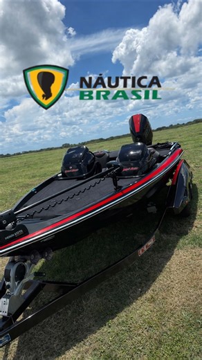 𝐍Á𝐔𝐓𝚰𝐂𝐀 𝐁𝐑𝐀𝐒𝚰𝐋 on Instagram: "⚡ NÃO É LANCHA. É ARMA DE PESCA⚡️ •Minn Kota Ulterra 80lbs 24V •Garmin 7CV embutido •Direção elétrica hidráulica •Jack Plate Bob’s Machine •Baterias de lítio Náutica Brasil Tudo instalado. Tudo no lugar. ❌ Sem adaptação ❌ Sem gasto extra 🚤 Subiu, ligou, dominou a água🚀 📍 Náutica Brasil 🔰 Quer saber mais sobre essa máquina👇 📲(17) 99794-6726"