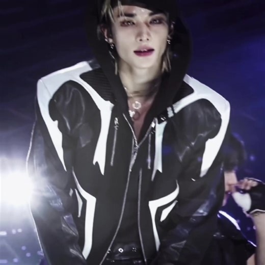 Hyunjin’s Latest Edit: A Must-See Experience