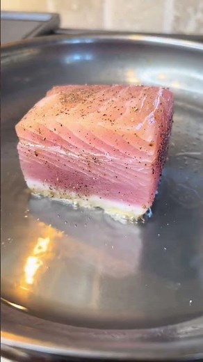 How to pan sear opah #opah #fish #pansearedopah #howtocookfish #cooking
