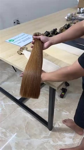Bravo ͟Hair Factory Vietnam No.1 Luxury Human Hair⚜️⚜️⚜️Why choose us？👇👇👇✅ We are always ready to supply various human hair patterns as 𝐛𝐮𝐥𝐤 𝐡𝐚𝐢𝐫, 𝐰𝐞𝐟𝐭 𝐡𝐚𝐢𝐫, 𝐡𝐚𝐢𝐫 𝐞𝐱𝐭𝐞𝐧𝐬𝐢𝐨𝐧, 𝐜𝐥𝐨𝐬𝐮𝐫𝐞, 𝐟𝐫𝐨𝐧𝐭𝐚𝐥, 𝐰𝐢𝐠𝐬..etc.✅It’s up to ur quantity 💯💯💯🇻🇳👉100% Vietnamese human hair with high quality(virgin - donor hair)👉Always wholesale price👉Variety of designs and colors. ✈️Ship to the whole world: UPS,DHL,FEDEX🙌If you finding the best human hair quality, let’