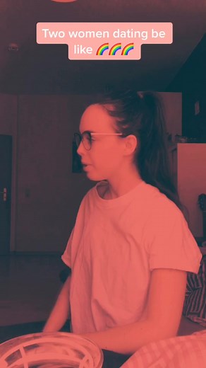 Good thing my face looks totally different on both sides so I can play two persons ....🙄🌈 #dating #gay #lesbiancouple #lgbtq #feelgood #bisexual 🌈