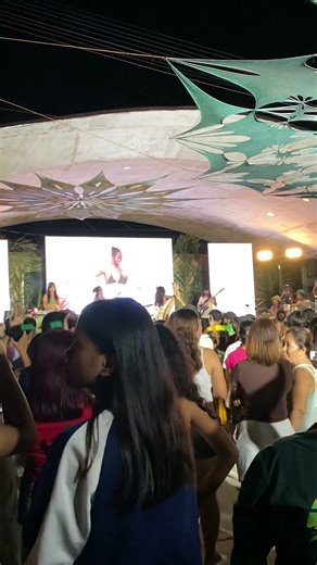 this festival felt like a time machine 🎶✨