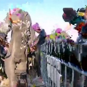 94K views · 2.1K reactions | Voilà le départ du Triathlon de Gérardmer 2021  des centaines de bonnets roses viennent de plonger dans "l'eau chaude" du lac  | Le Lorrain | Facebook