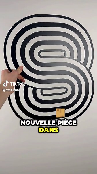 Découvrez le Logo OCHO de SDM en Acier Réalisé par SteelRate