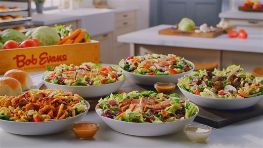 7.3K views · 40 reactions | Our new salads are simply crushing it. Come try our Summer Berry Salad, Grilled Chicken Chopped Salad and Steakhouse Salad. 綾 #FarmerJokes #FarmFreshSalads #FarmhouseKitchen | Bob Evans | Facebook