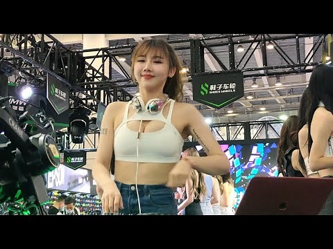 China Auto Salon Model 中国美女 コンパニオン オートサロン