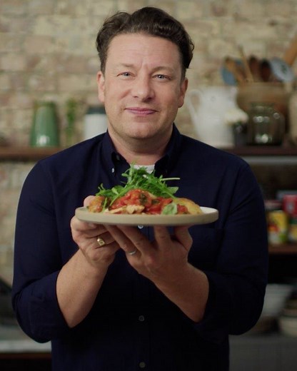 597K views · 10K reactions | *EXCLUSIVE* new recipe for you to try this weekend from my BRAND NEW BOOK '7 Ways'!! My Roast Chicken Margherita!! I know you guys know how to roast a chicken, but it's my job to make it more exciting for you!! So, trust me when I say this is a roast chicken dish like you've never seen before!! #Jamies7Ways is out on August 20th. Pre-order your copy here: jamieol.com/NEWJamies7Ways | Jamie Oliver | Facebook