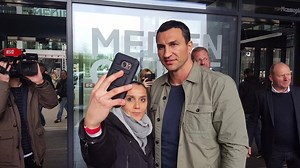 Dr. Steelhammer kennt sich bei RTL schon aus. | Boxen bei RTL