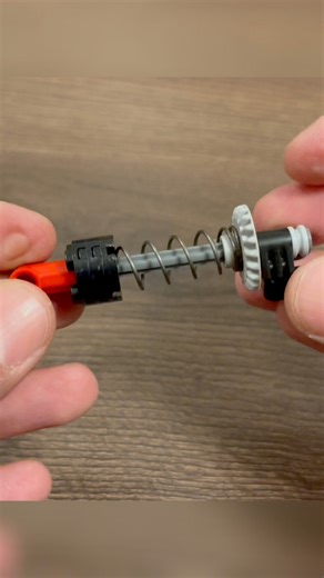 LEGO Custom Heavy Duty Shock Absorber #legotips #legotricks #legotechnic #legotechniques #legomoc #legofan #legoaddict #afol #technic | Bricks Master Builders | Facebook