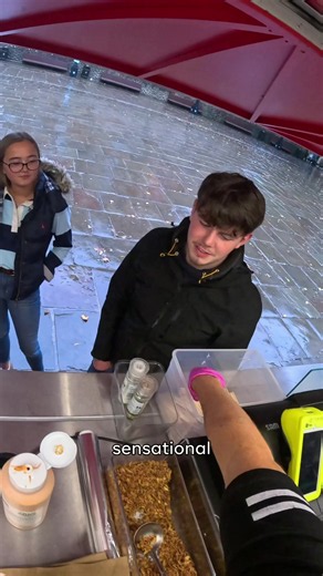 He waited 4 minutes for a free potato