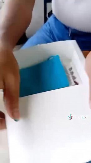 6.6K views · 114 reactions | Review ☺️ Thanks for your support. ✅ Fulori white natural baroque pearl set $100 ✅ Salusalu freshwater pearl set $45 Both are everyday wear xx #amimono #pasifika #fiji #islandstyle ❤️✨ | Amimono Pacific | Facebook