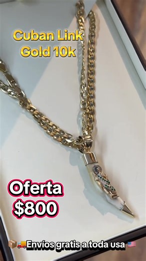 🏆Cadena de tejido cubano en acabado dorado, fuerte y elegante, acompañada de un dije tipo colmillo con detalles finos que resaltan su diseño exclusivo. 📍 16321 SE Stark St, Portland, OR 97233, Estados Unidos Llama aquí o escríbenos 📞📲Tel: 1503-379-1430 🚚📦 Envíos gratis a toda USA 🇺🇸 #chain #oro14k #cubanlink #goldchain #portland