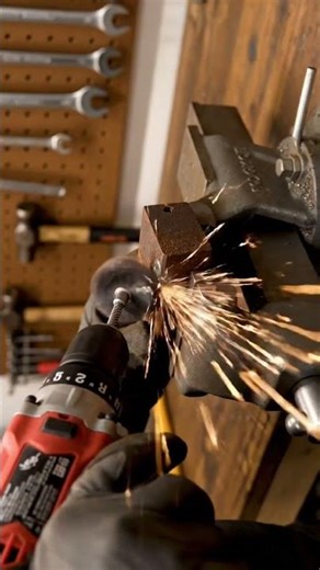 Restoration of a old look🔐 #rust #dust #restoration