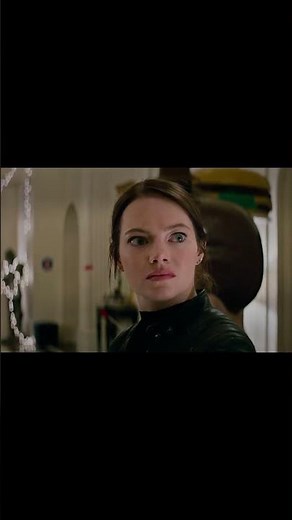 Madison Ruins Columbus' Relationship | Zombieland Double Tap | Horror Central