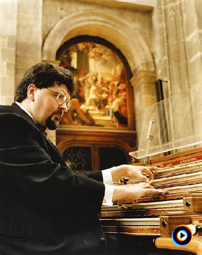 Serse / Act 1: Largo (Ombra mai fù) by Carlo Curley