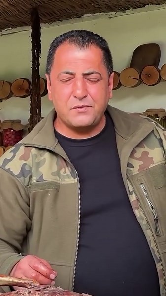 Cooking a whole huge ostrich!